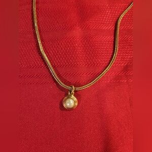 Vintage LCi (Liz Claiborne) Faux Pearl Pendant Necklace
